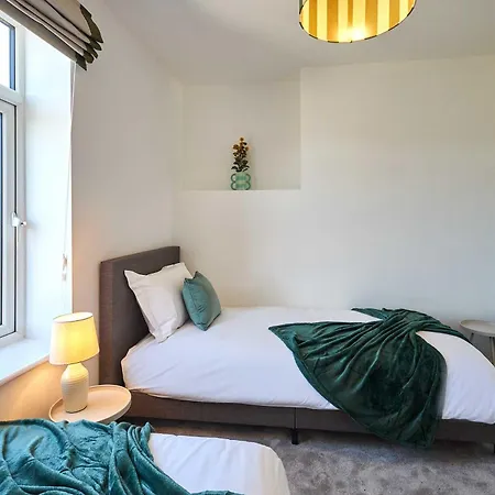 Host & - Harbour View 휫비